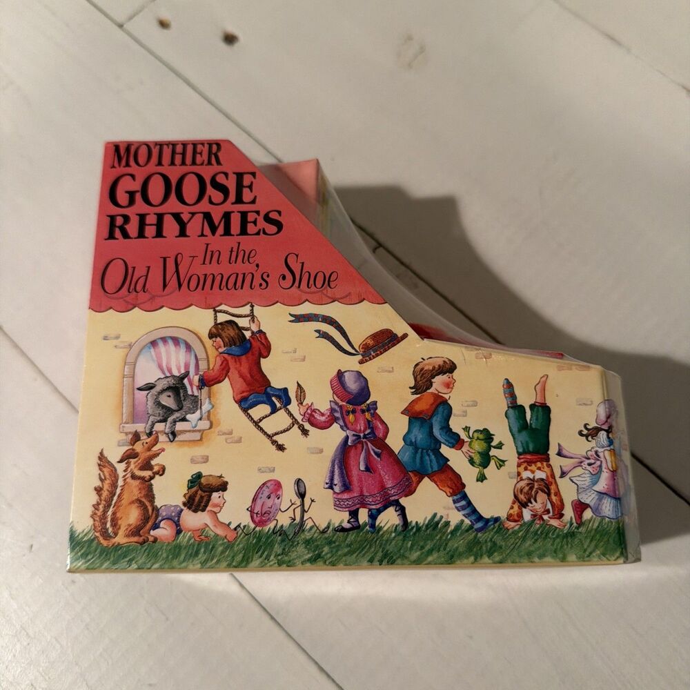 Mother Goose Rhymes In The Old Woman’s Shoe Vintage Book 1995 Kidsbooks NEW Prop